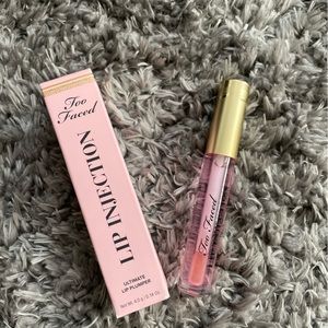 Too Faced Lip Injection ultimate lip plumper